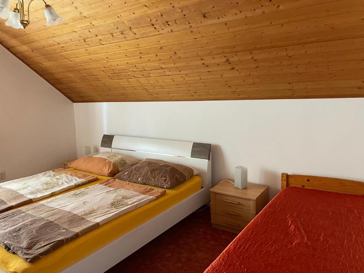 Jasmin Apartman Balatongyorok Luaran gambar